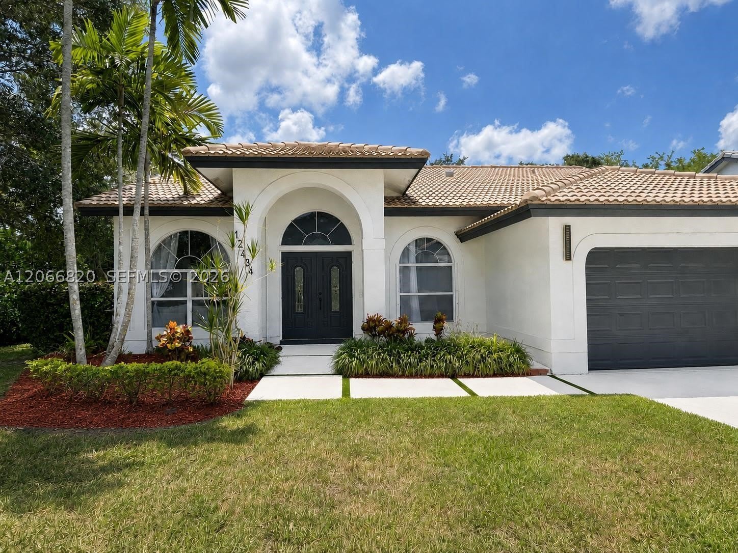 12484 SW 1st St – photo 3
