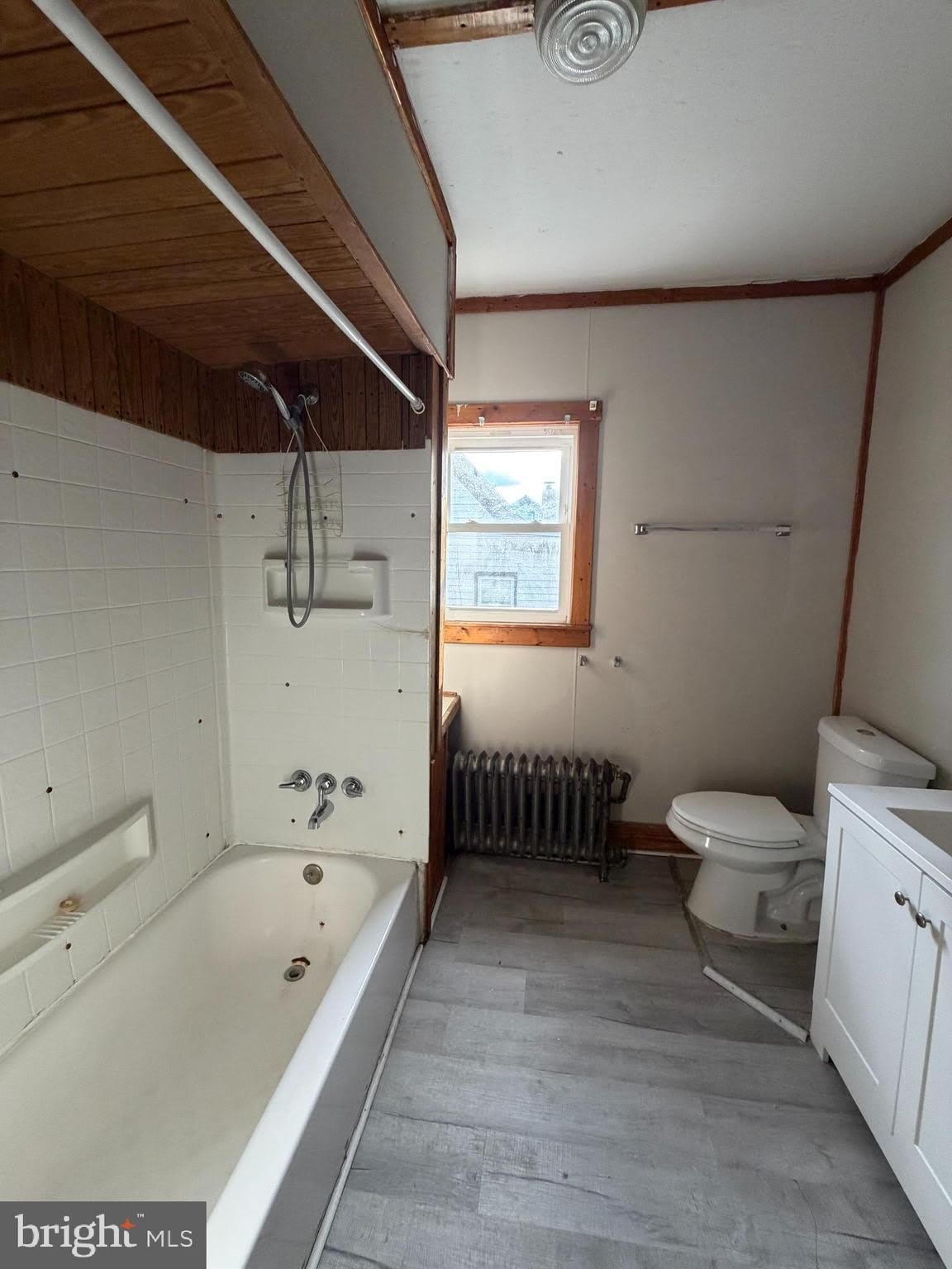 328 E MULBERRY Street – photo 4