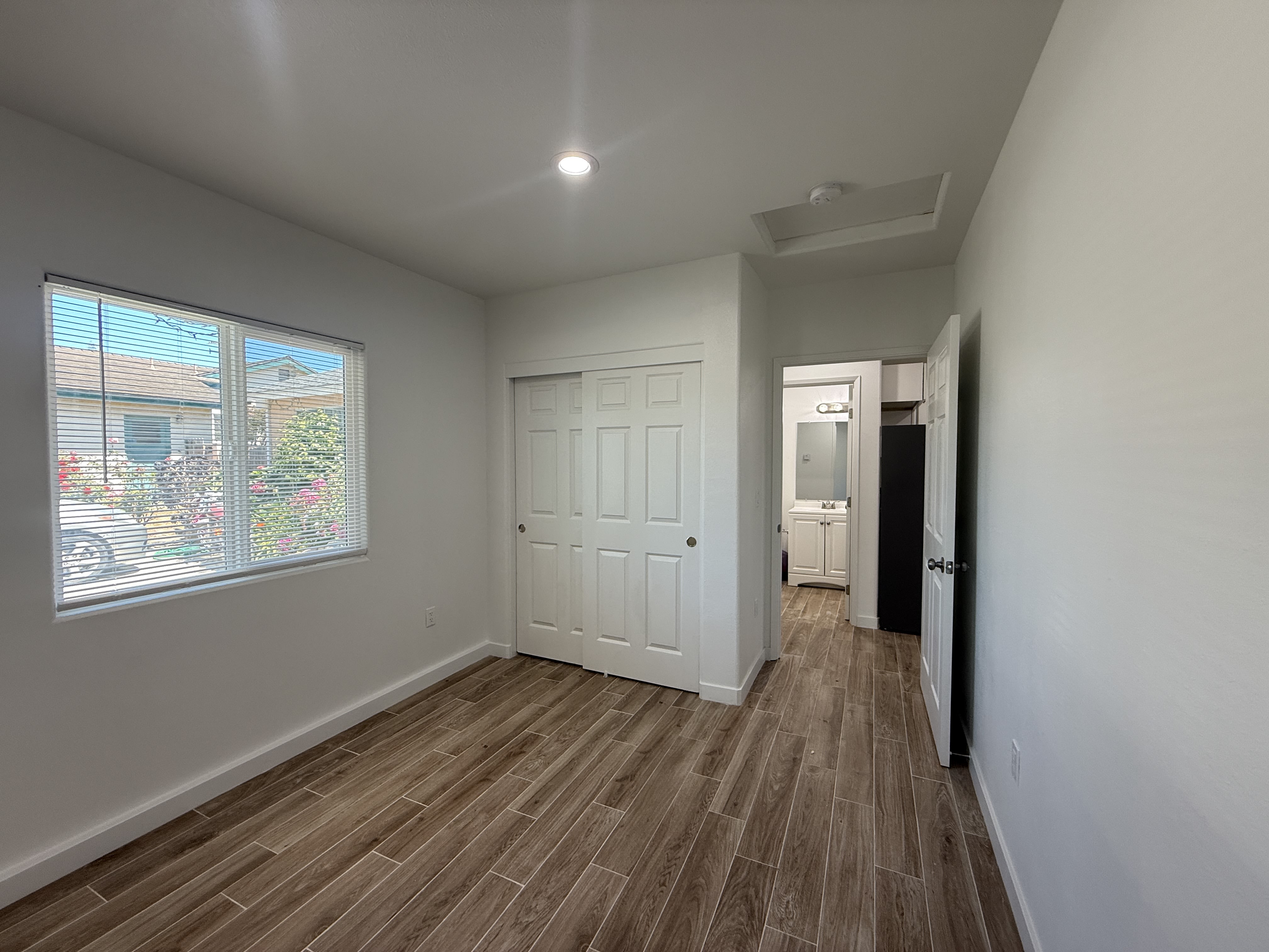 1304 W Nectarine Ave # A – photo 5