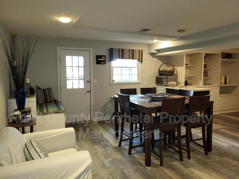 1311 Mile Post Dr – photo 4