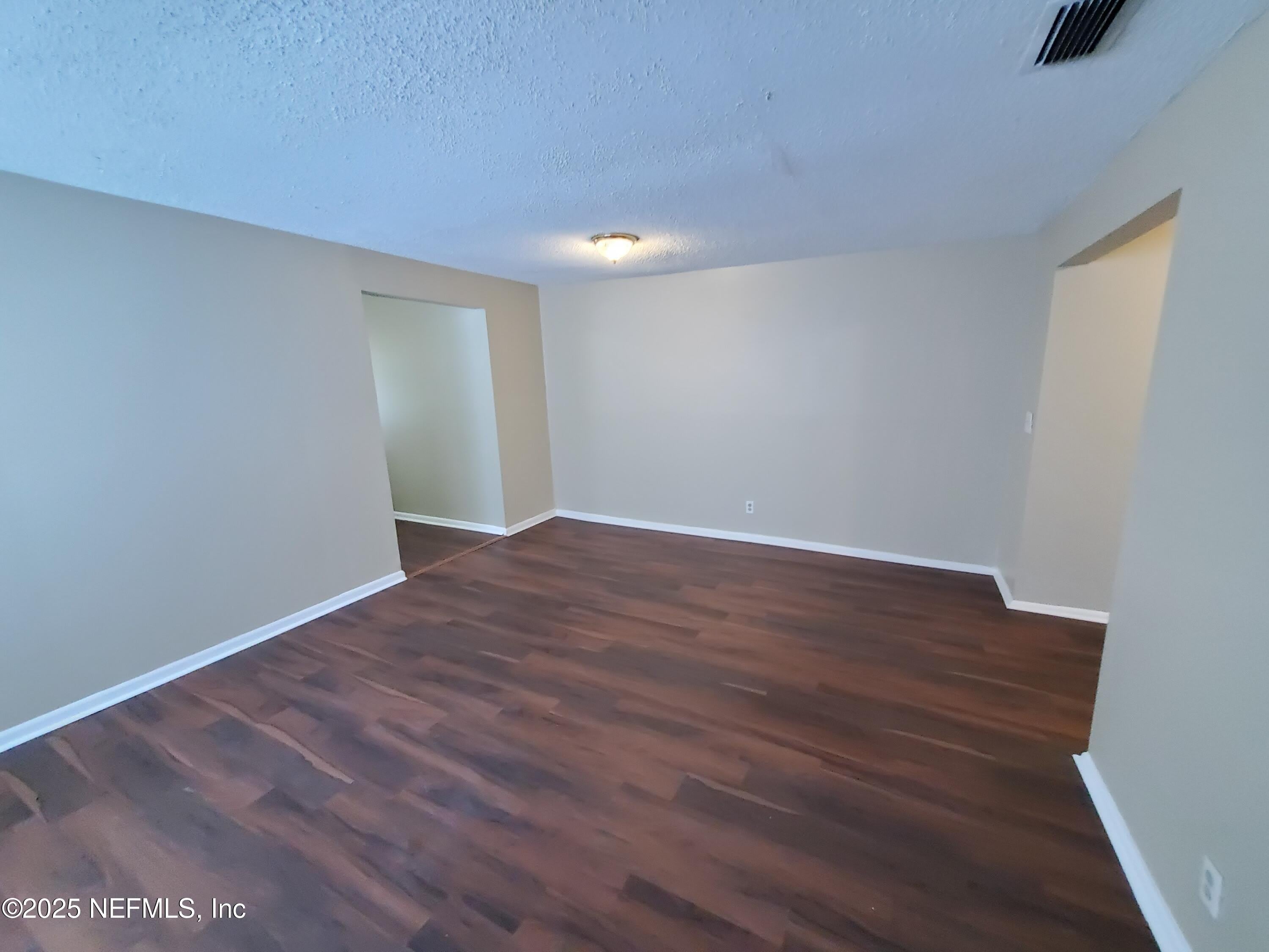 3220 HERSCHEL Street – photo 5