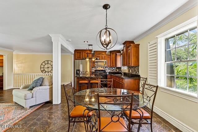 350 Thunderbird Drive – photo 4