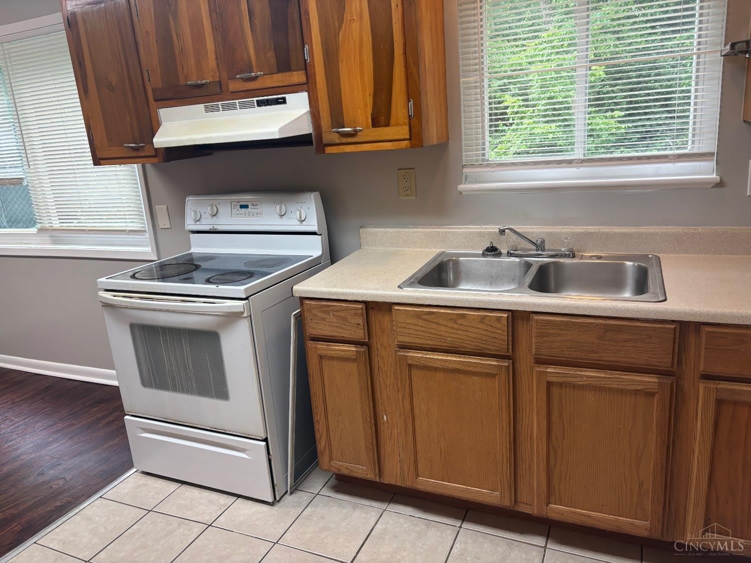 3313 Freddie Drive – photo 3