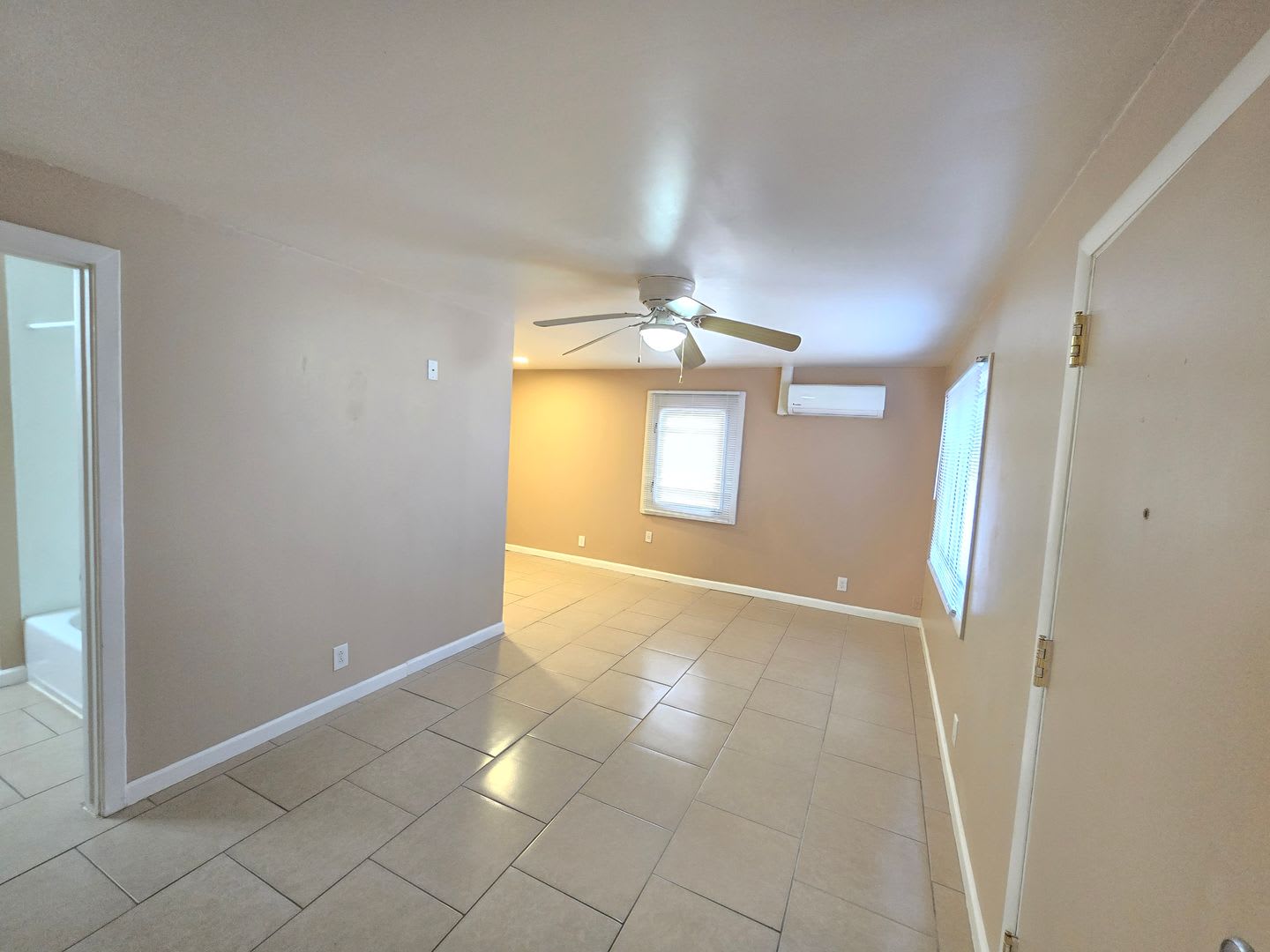 1007 N Scovel St Tempe, AZ 85281 – photo 2
