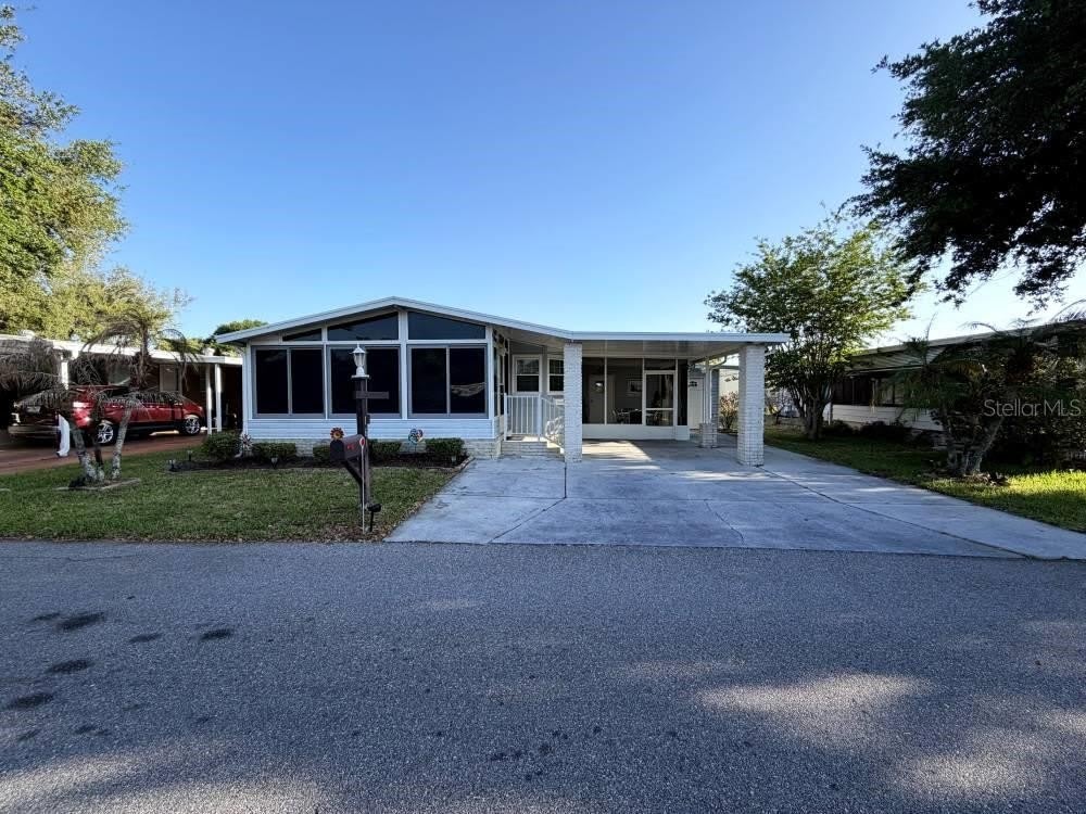 161 GREENVIEW Drive – photo 1