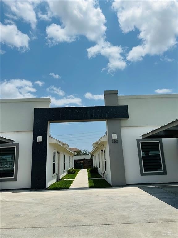 2203 S Pamplona Street – photo 1