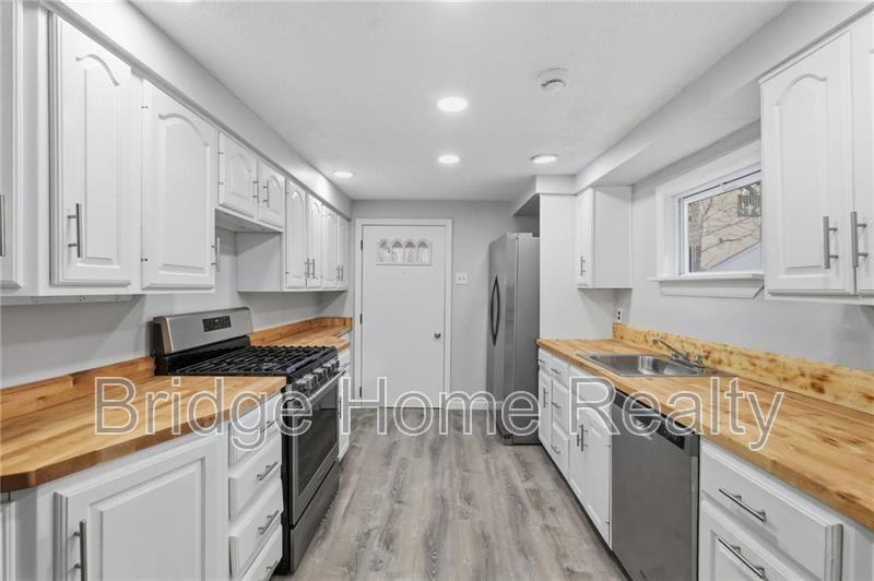 228 Sylvan Walk – photo 3