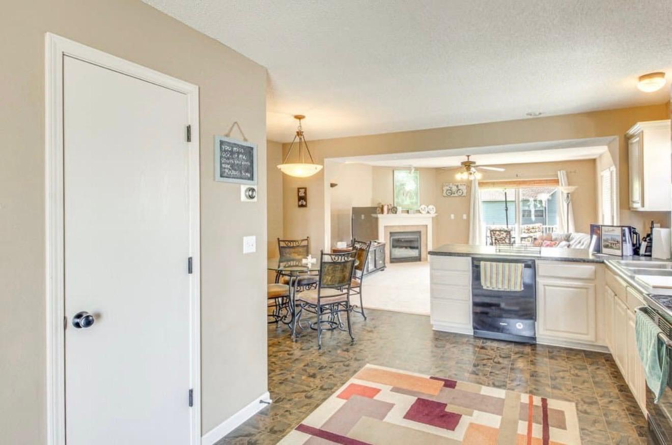 2230 Southwest Suncatcher Road – photo 4