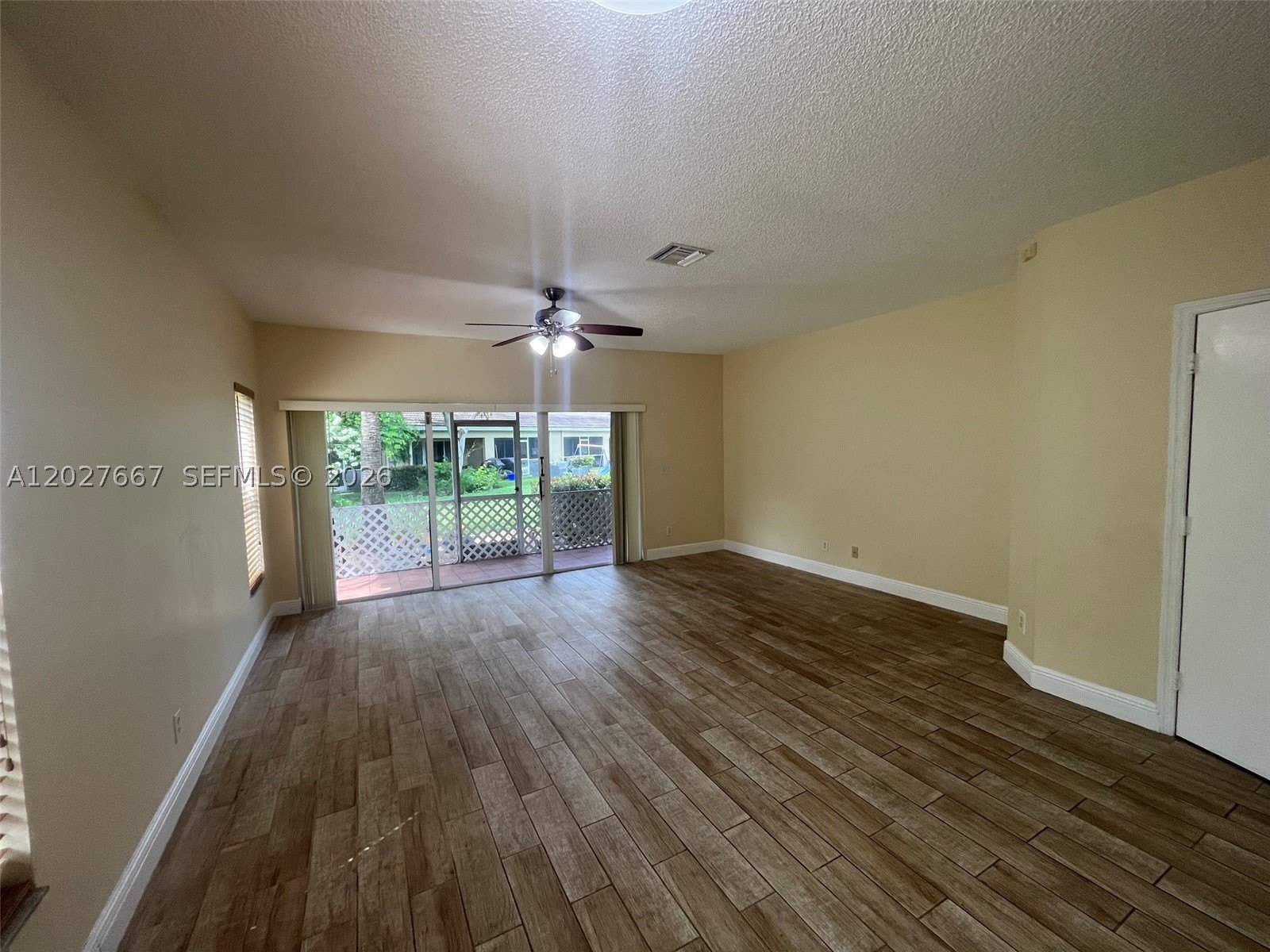 12148 SW 4th St – photo 5