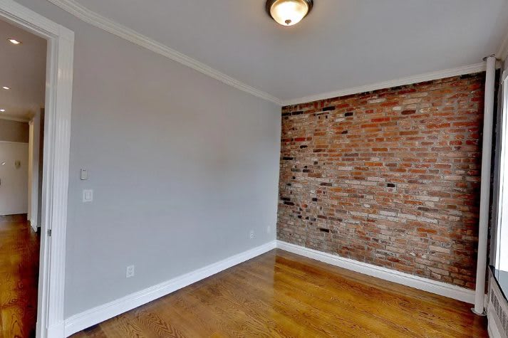 145 Ridge St – photo 2