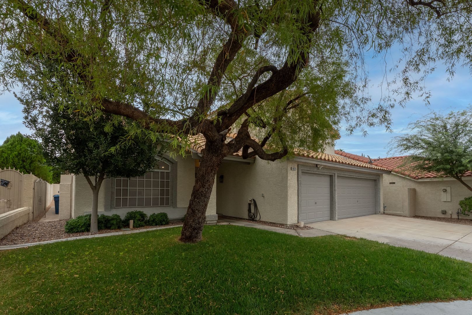 10024 Sail Landing Ct. Las Vegas NV 89117 – photo 2