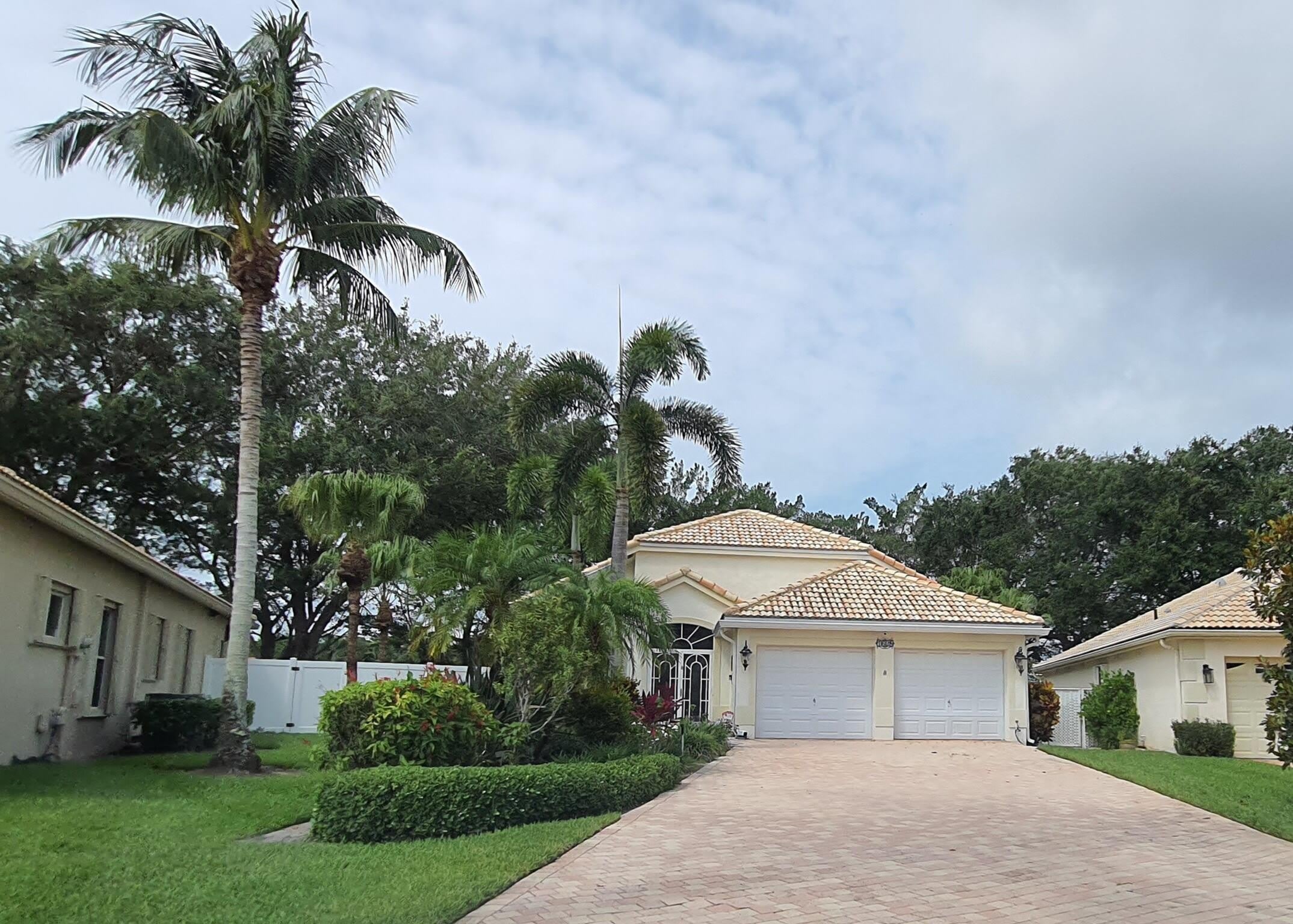 7628 Eagle Point Drive – photo 3