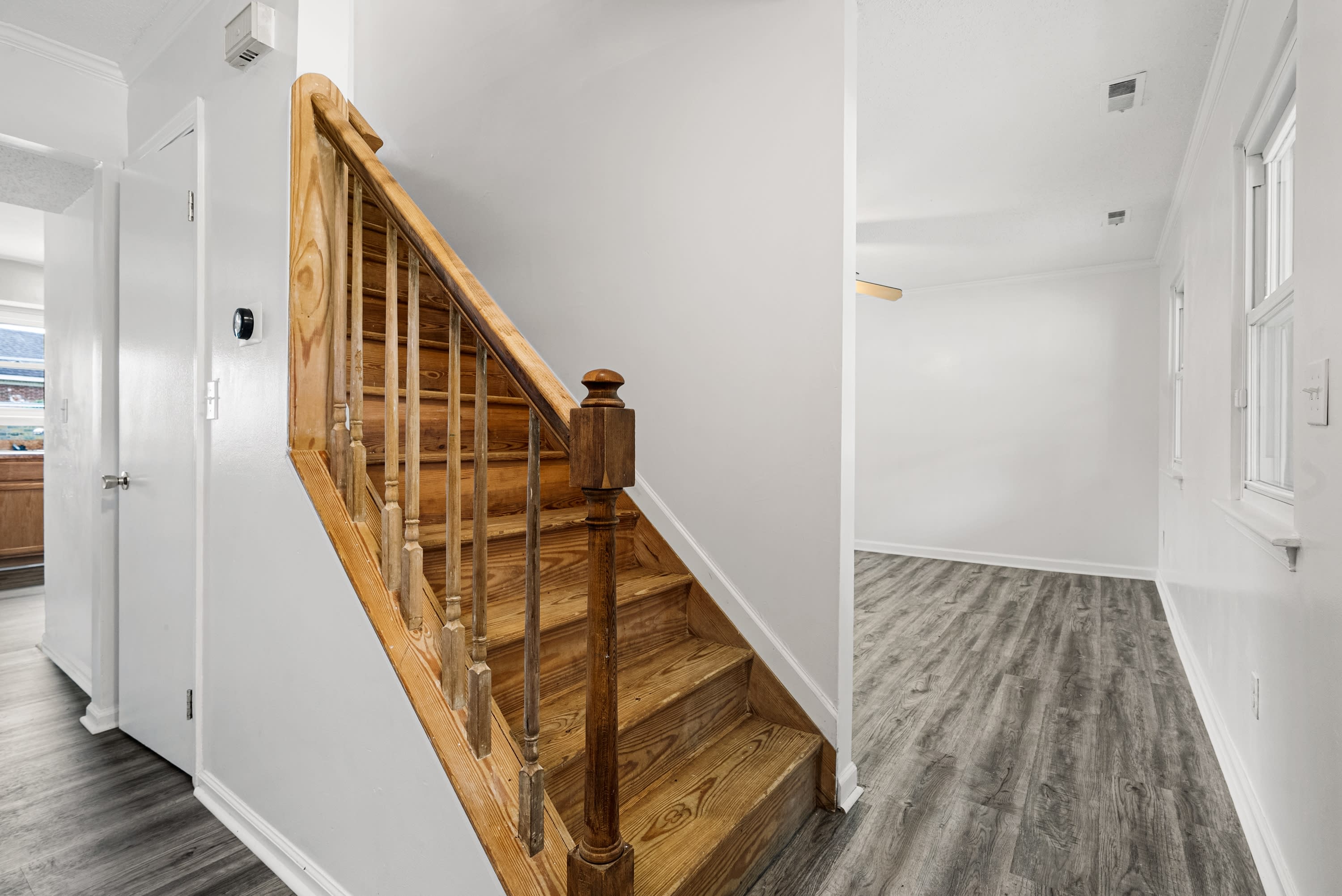 3423 Club House Road – photo 4