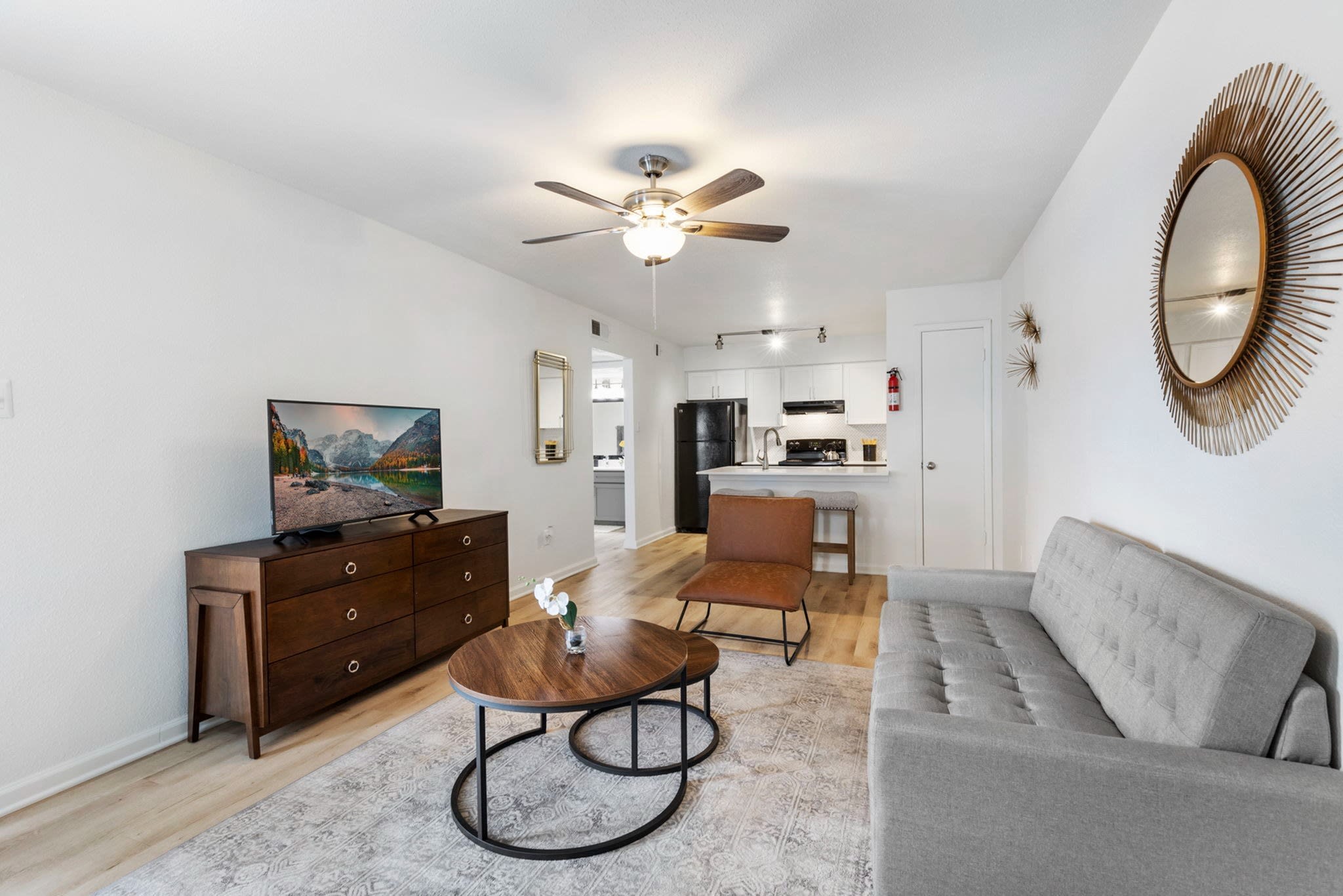 Mia LXMI Westchase East – photo 5