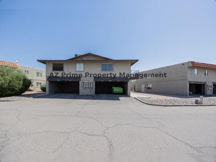 4708 East Portland Street – photo 3