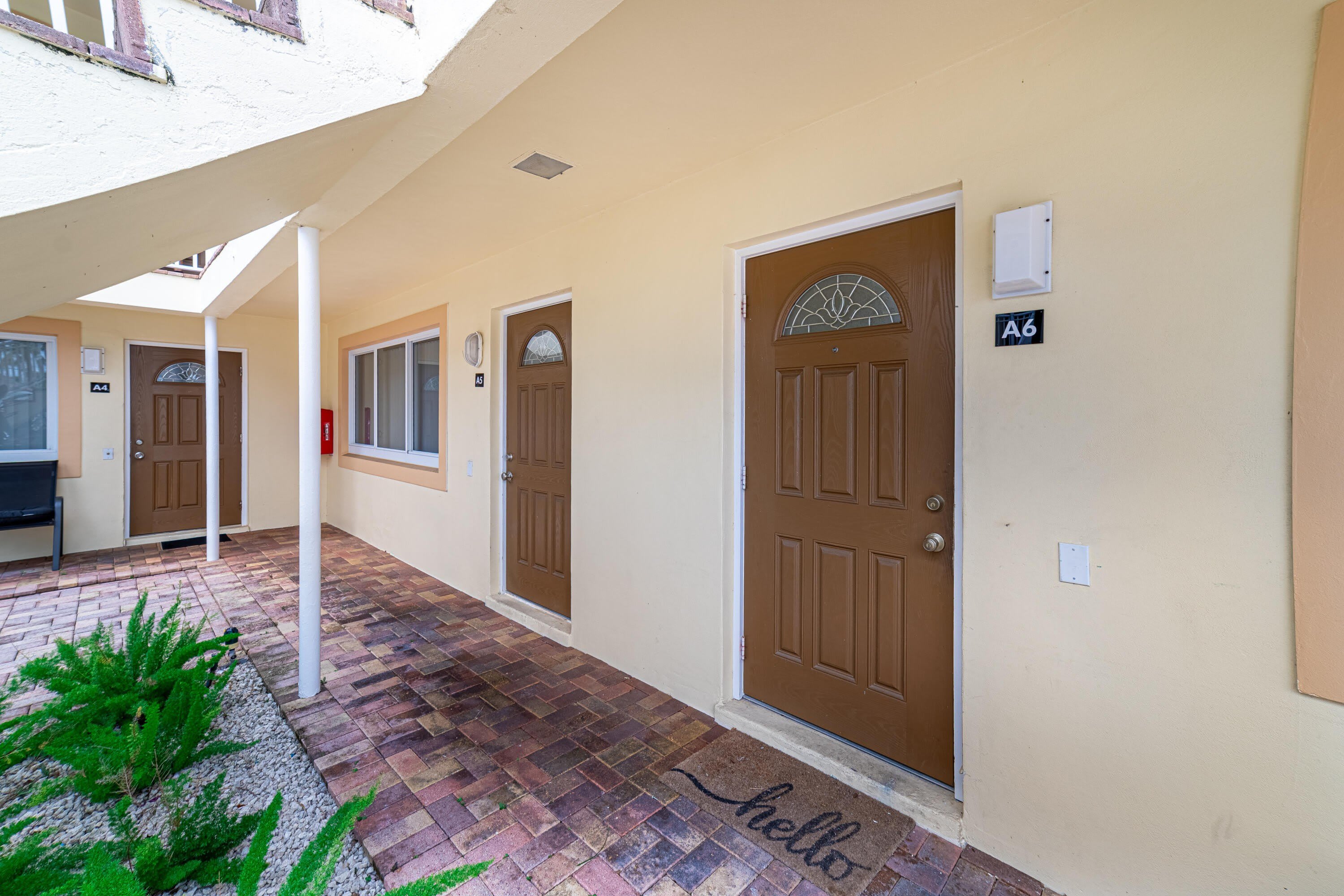 1649 SE 4TH Street – photo 4