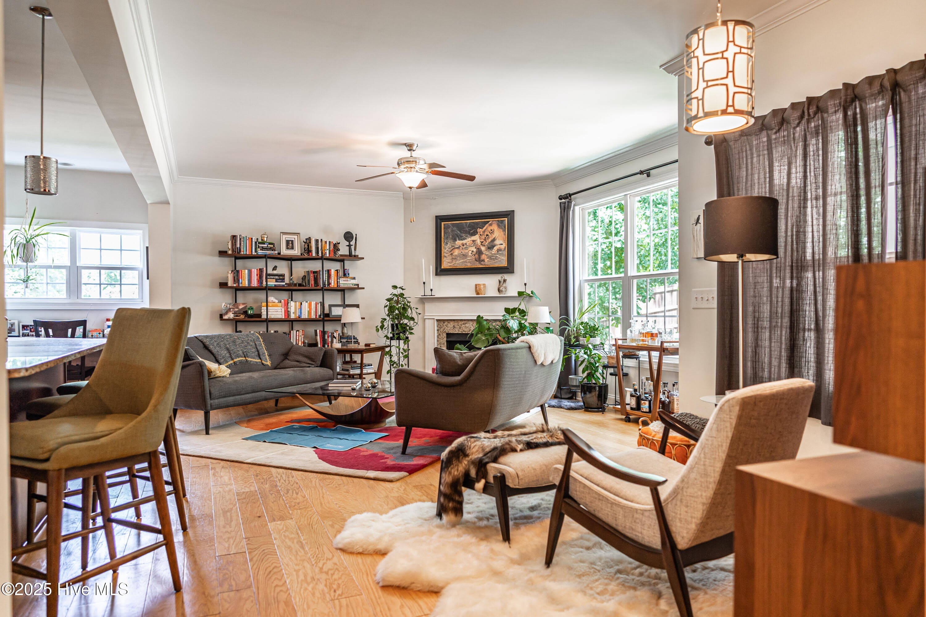 515 Clark Street – photo 5