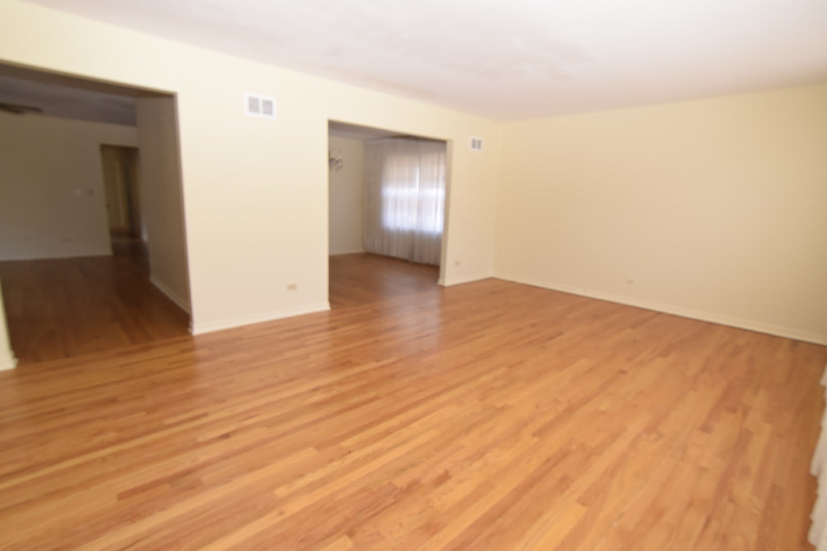5025 Carol Street – photo 3