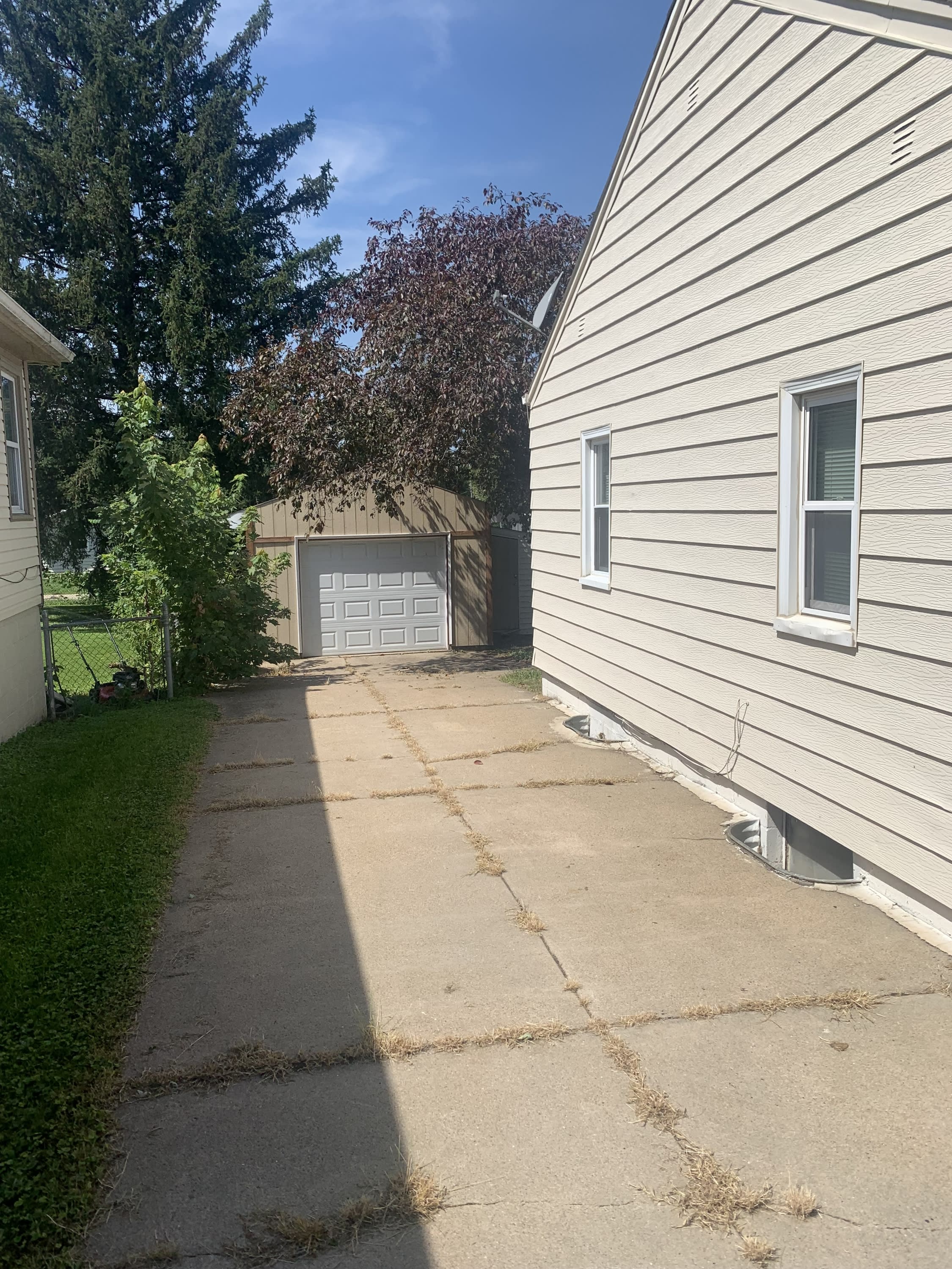 4152 N 61st – photo 2