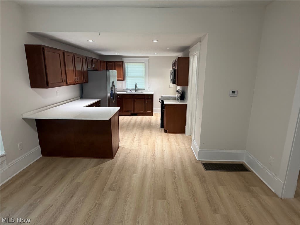 10524 Lee Avenue – photo 4