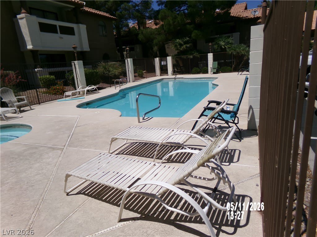 2995 E Sunset Road – photo 2