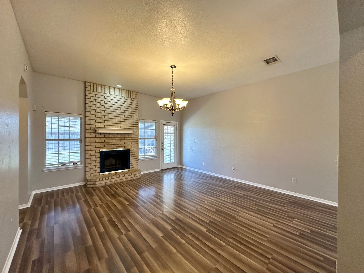 Price Drop! Pets Accepted! – photo 3