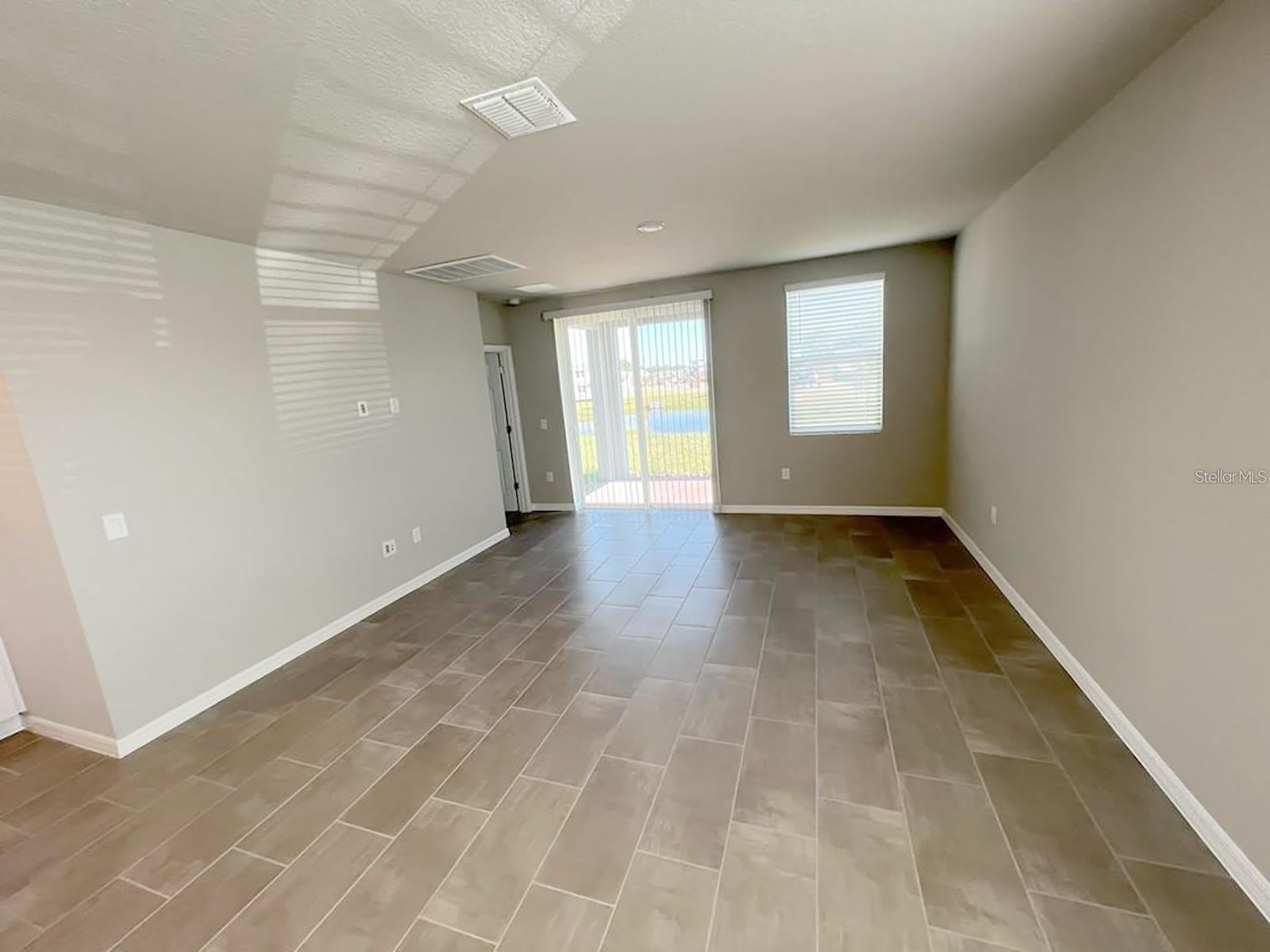 820 Rivers Crossing Street – photo 5