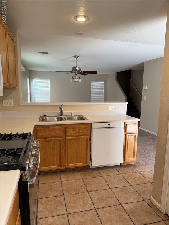1271 ORANGE MEADOW Street – photo 4