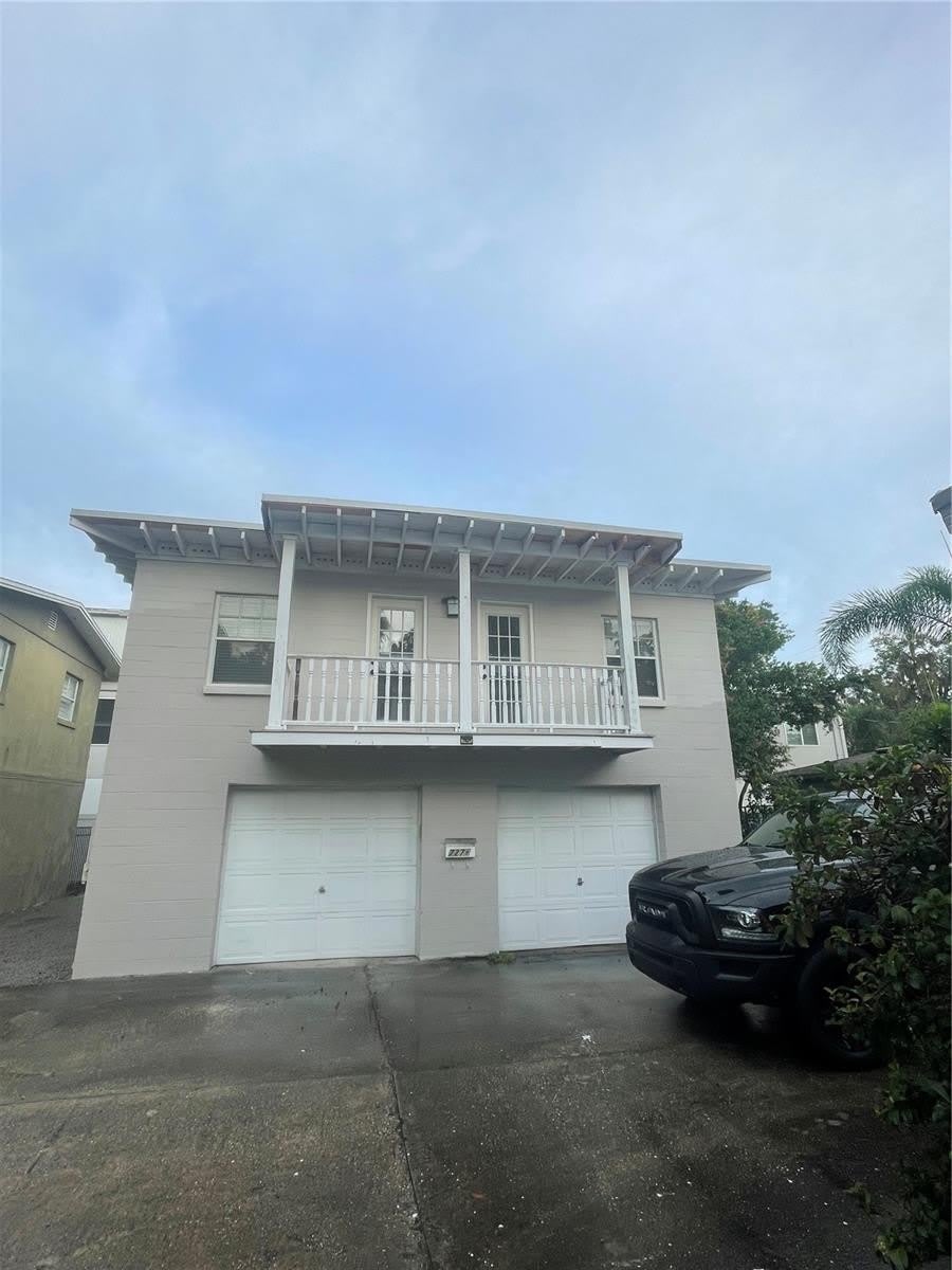 727 1/2 EDGEWATER Drive – photo 1