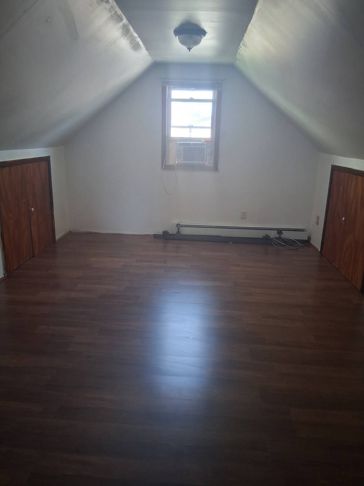 692 UNION DR. – photo 1