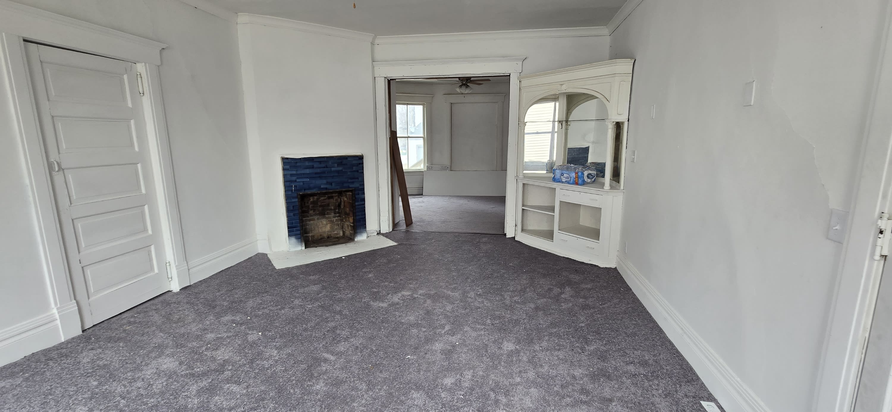 113 W Division St 1 – photo 3