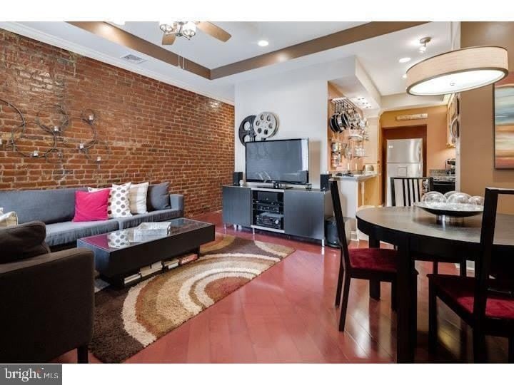 213 CHRISTIAN STREET – photo 3