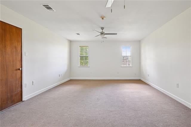 1009 Carnation Street – photo 2