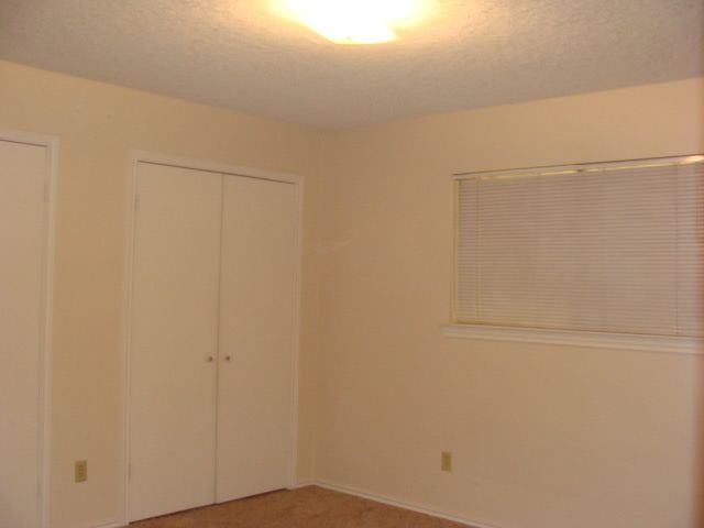 2711 Augusta Dr – photo 4
