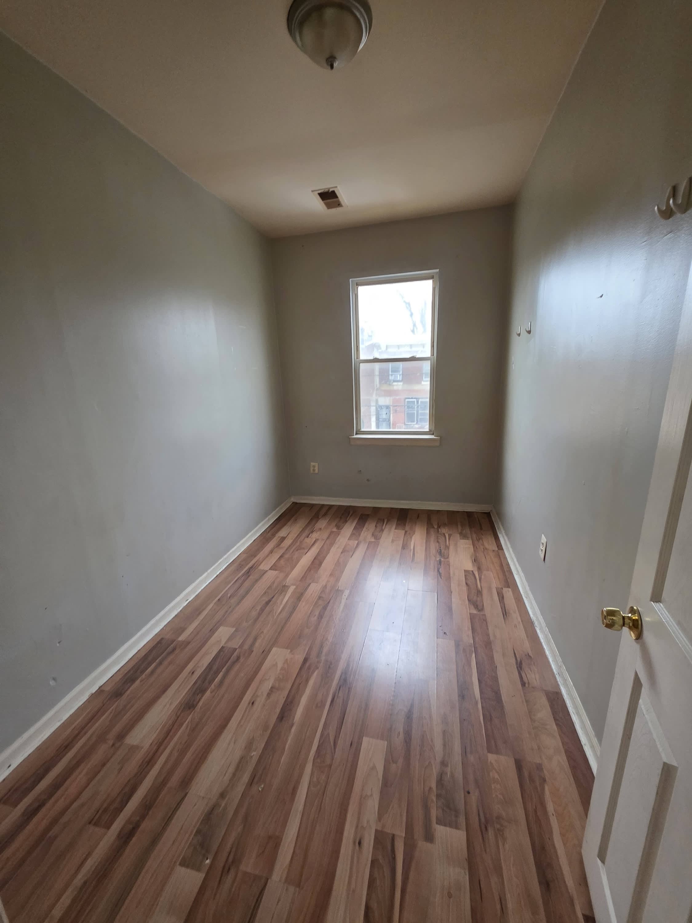 2017 Orthodox Street Apt#4 – photo 3