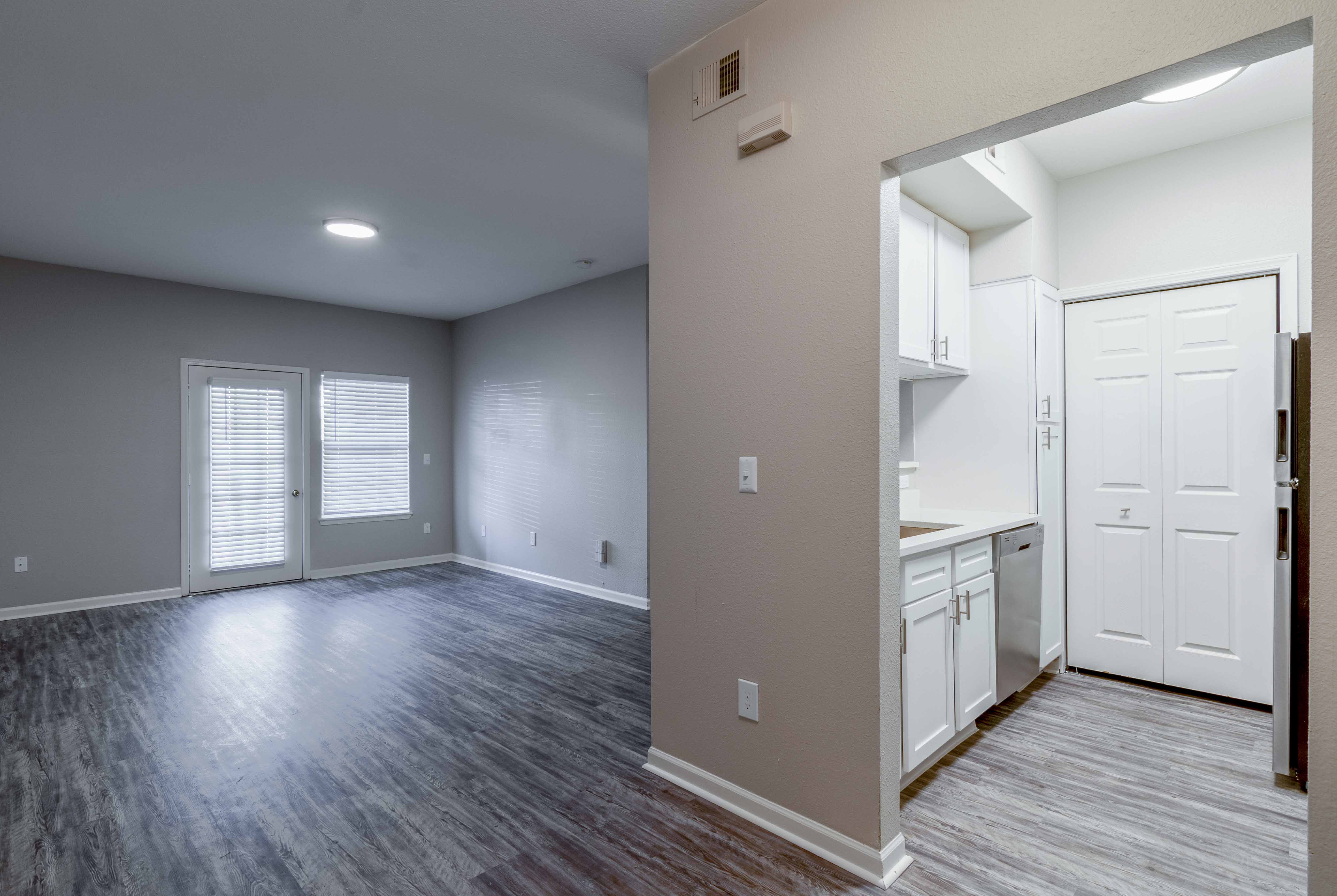 WildOak Apartment Homes – photo 5