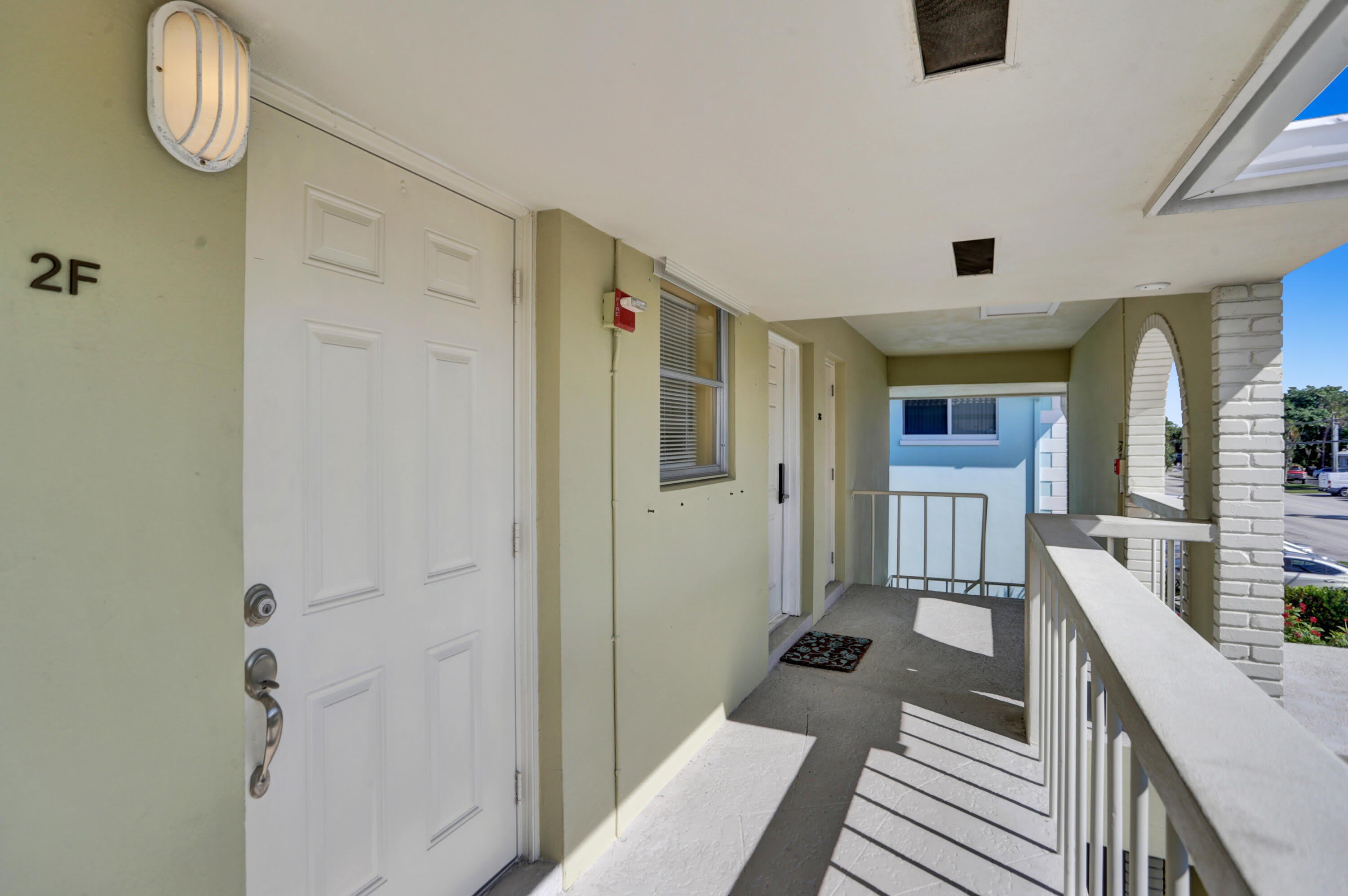 2311 NE 36th Street – photo 3