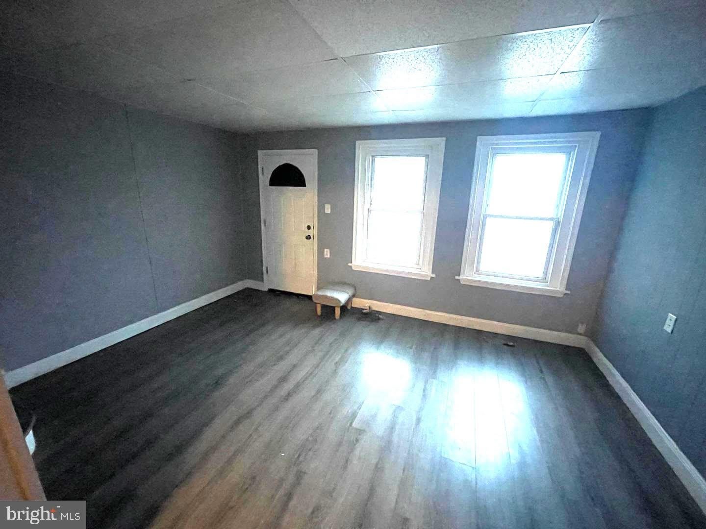 1124 THOMAS Street – photo 2