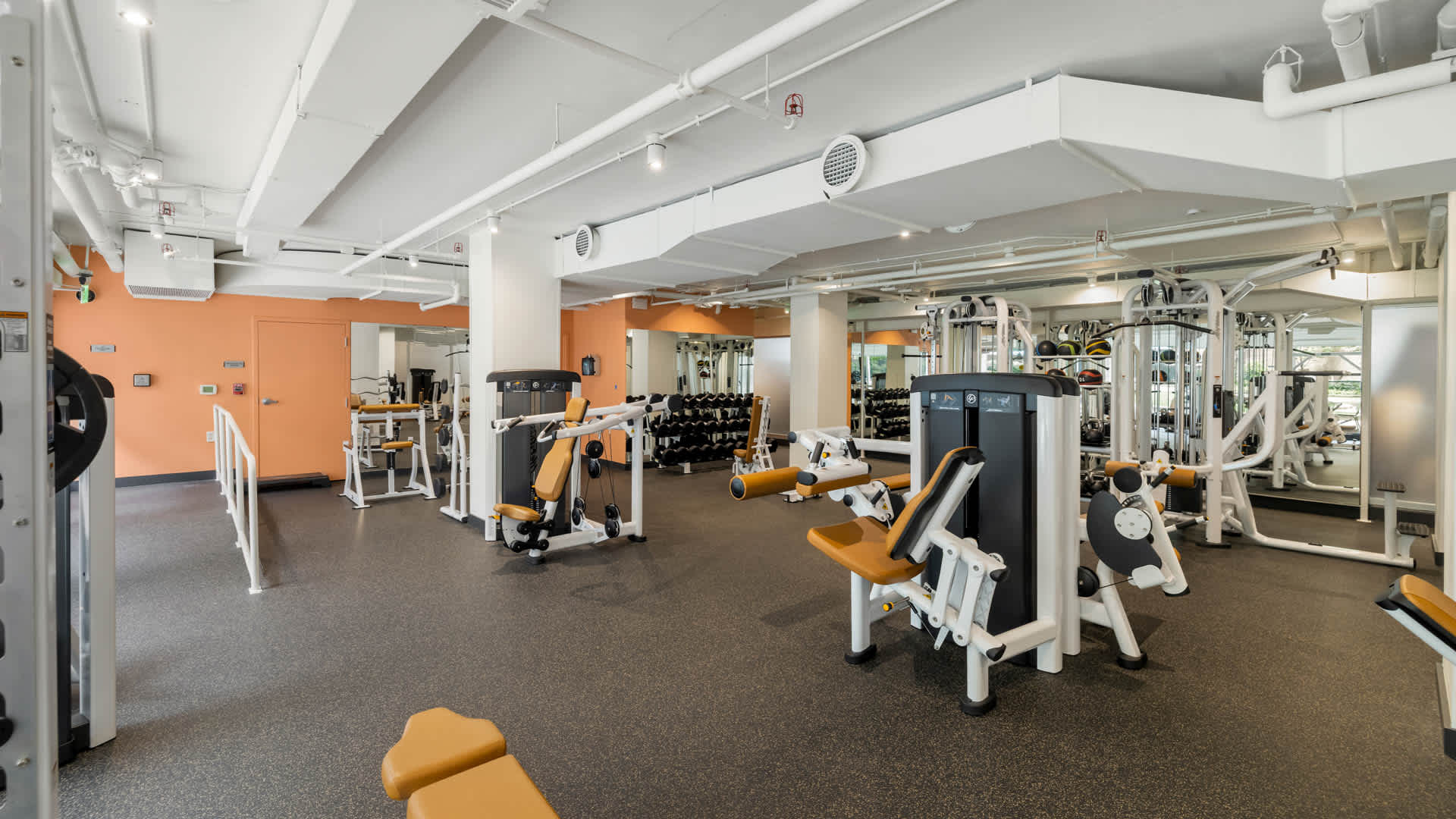 The Flats at Dupont Circle – photo 5
