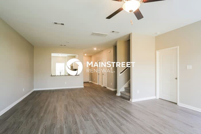 25242 Dickens Drive – photo 3