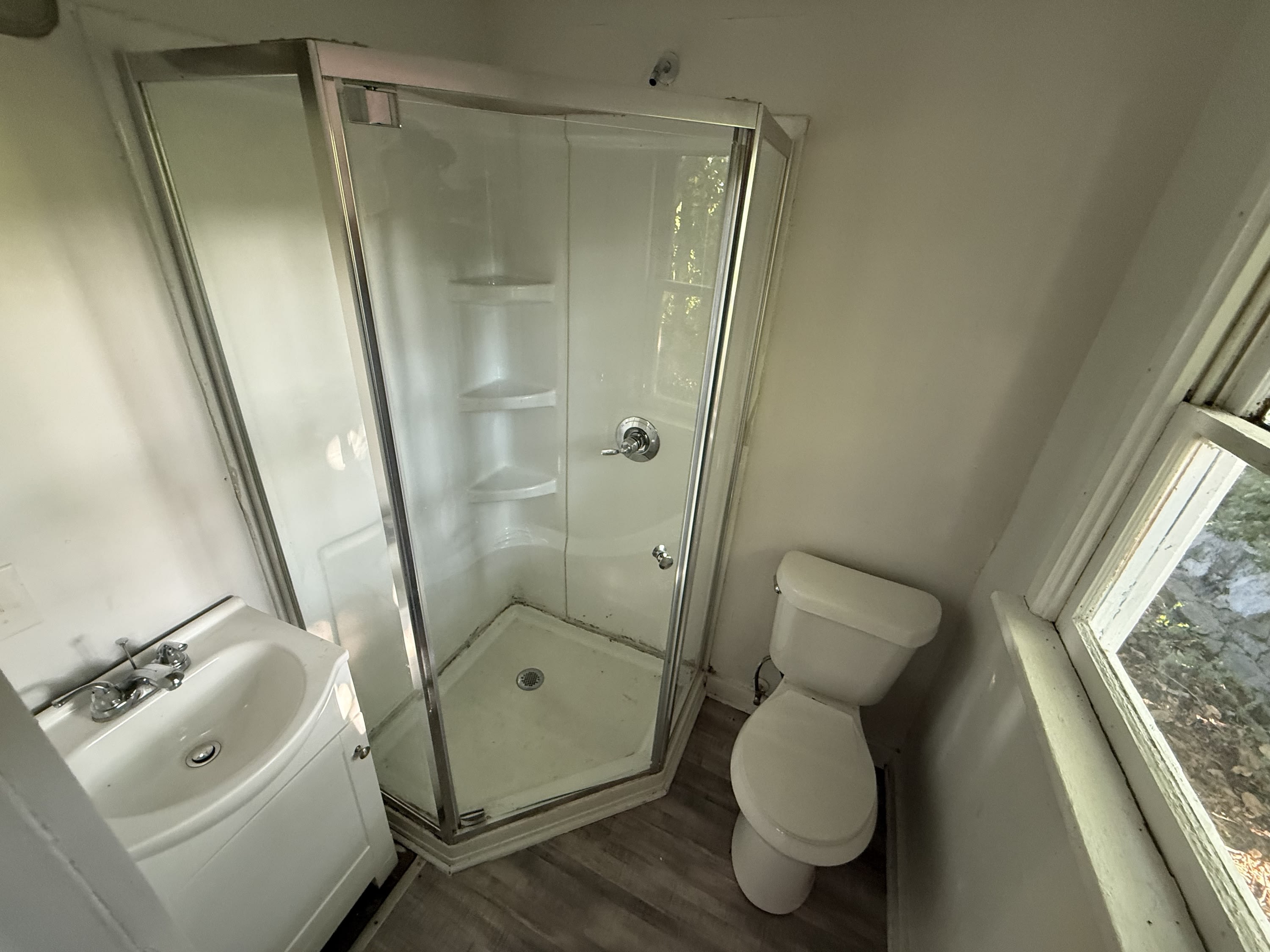 1709 E 50Th St – photo 3