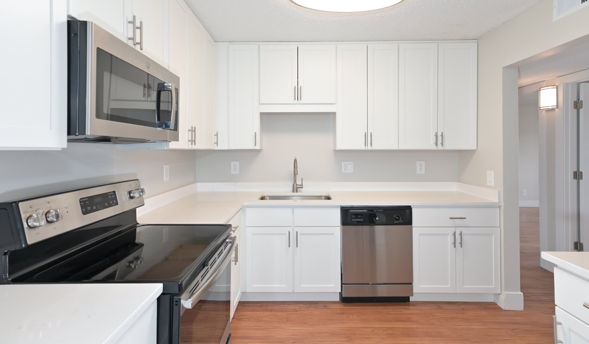 Meadow Creek Apartments – photo 3