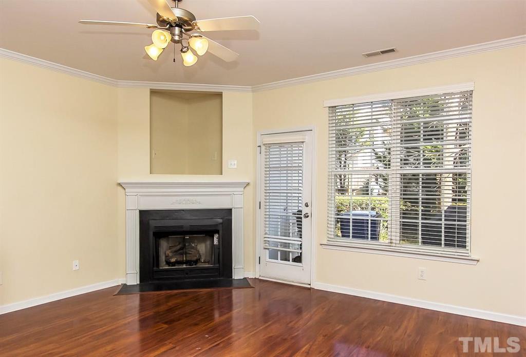 8206 City Loft Ct – photo 4