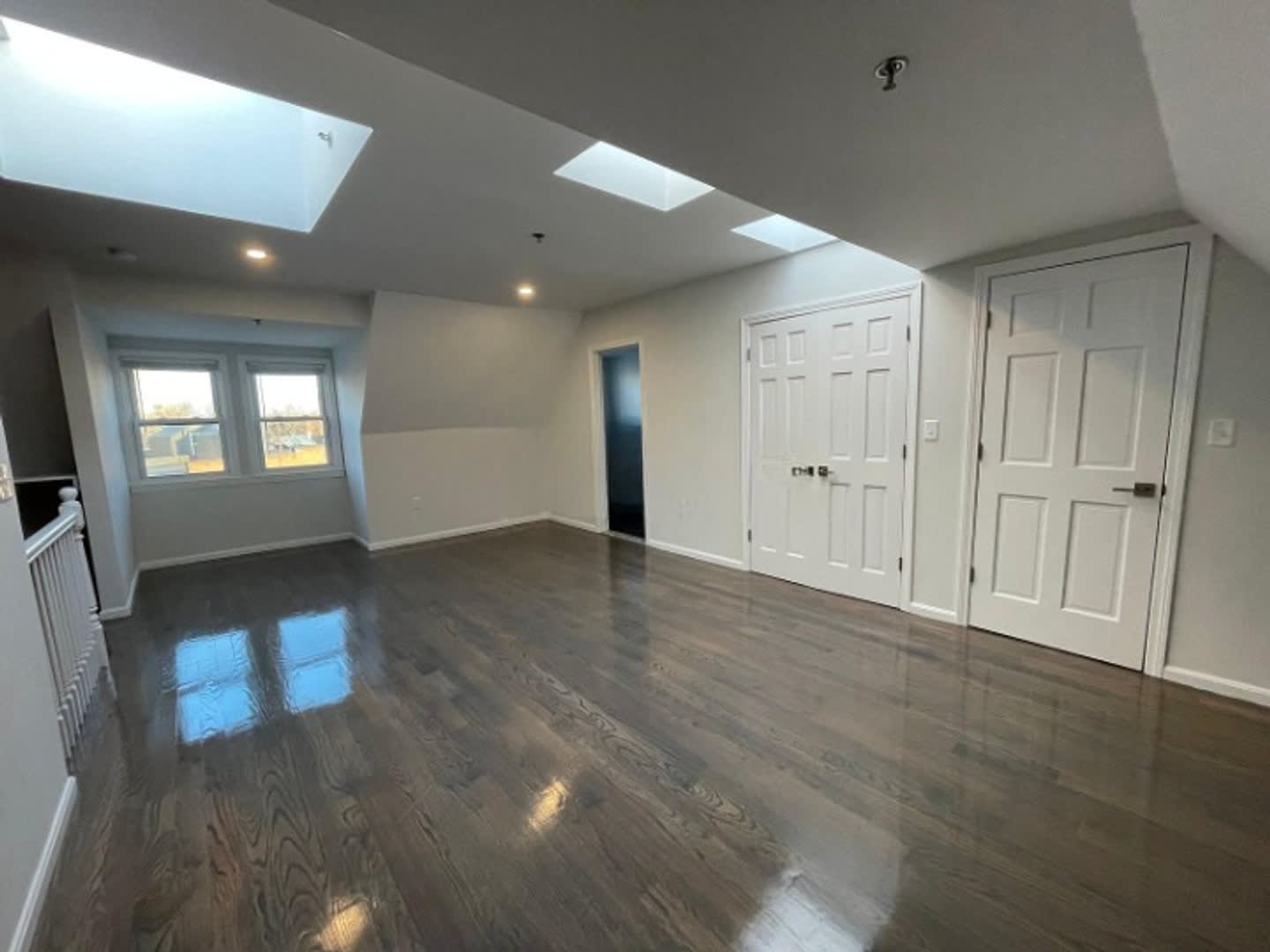 Coolidge Corner BROOKLINE Modern 3bd 2ba – photo 3