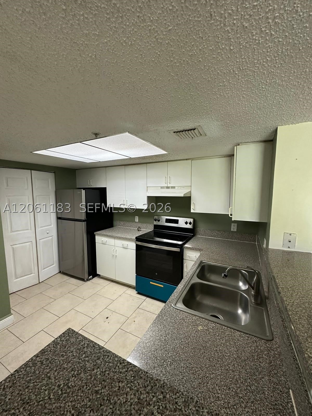 5005 Wiles Rd – photo 5