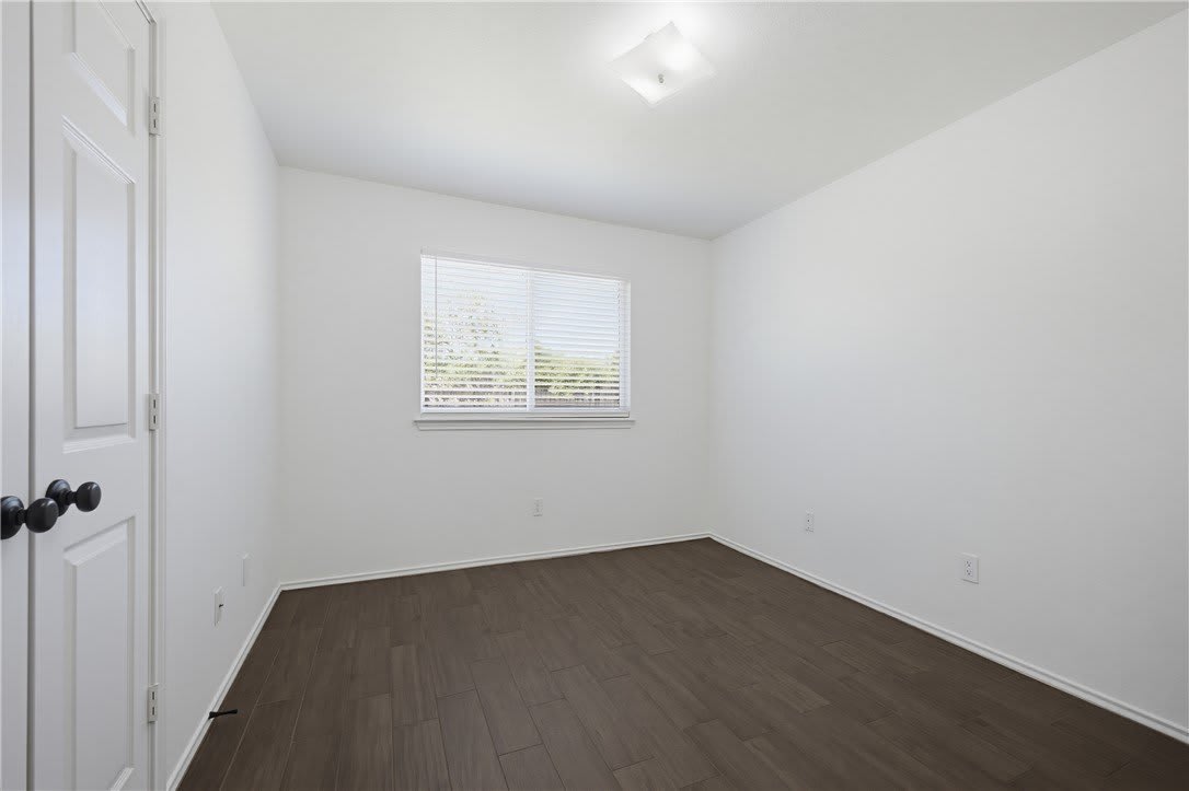 7846 Calgary Drive – photo 5