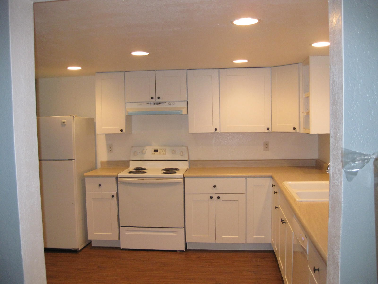 831 Meade Street – photo 2