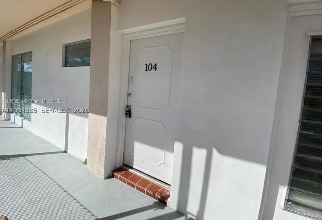 1600 NE 114th St – photo 3