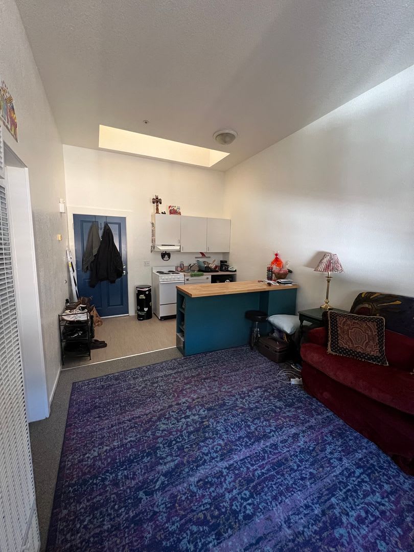 McL – photo 2
