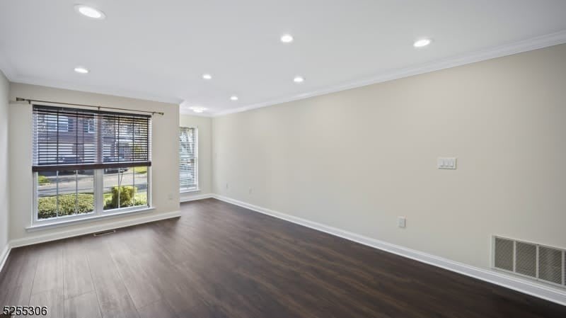 1306 Stech Dr – photo 5